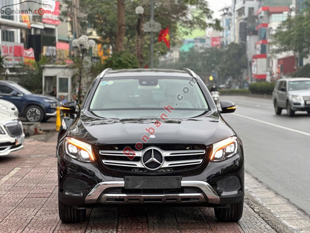 Bán ô tô Mercedes Benz GLC 250 4Matic - 2017 - xe cũ